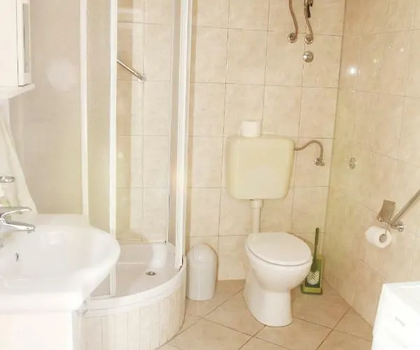 Raos Iva * טרוגיר